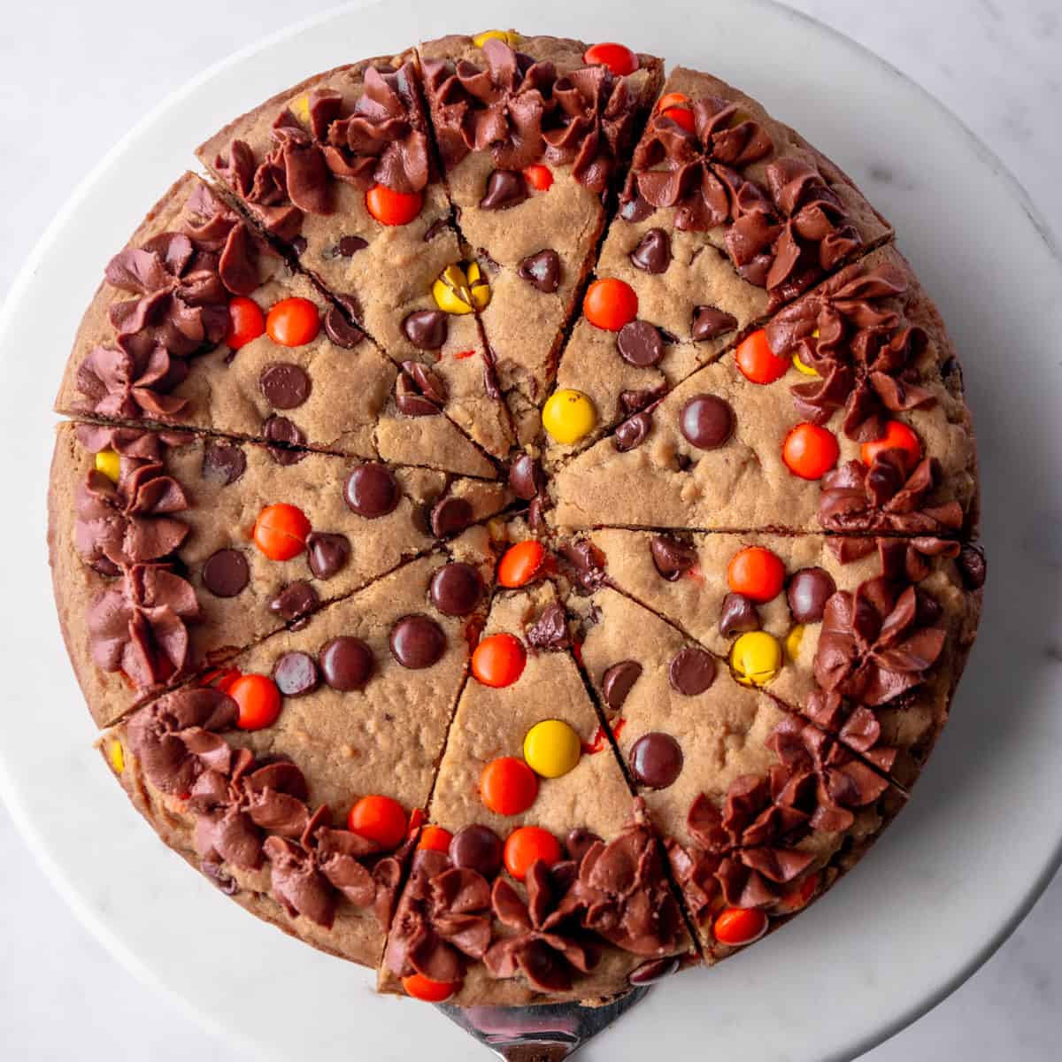 Reese's Peanut Butter Cookie Cake Recipe