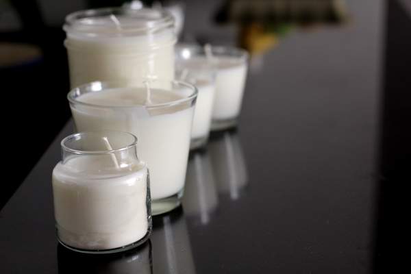 How to Make Soy Candles - FeltMagnet