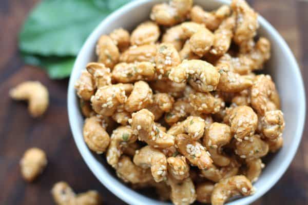 sriracha roasted cashews in a white bowl