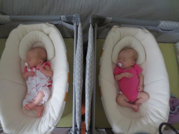 Molly and Clara_2 months_cribs