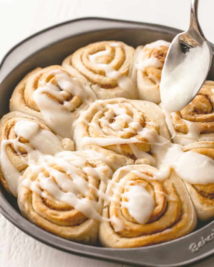 1 Hour Easy Cinnamon Rolls (with step-by-step) | Inquiring Chef