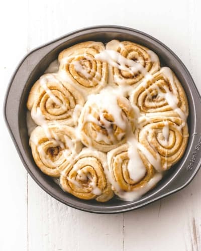 1 Hour Easy Cinnamon Rolls (with step-by-step) | Inquiring Chef