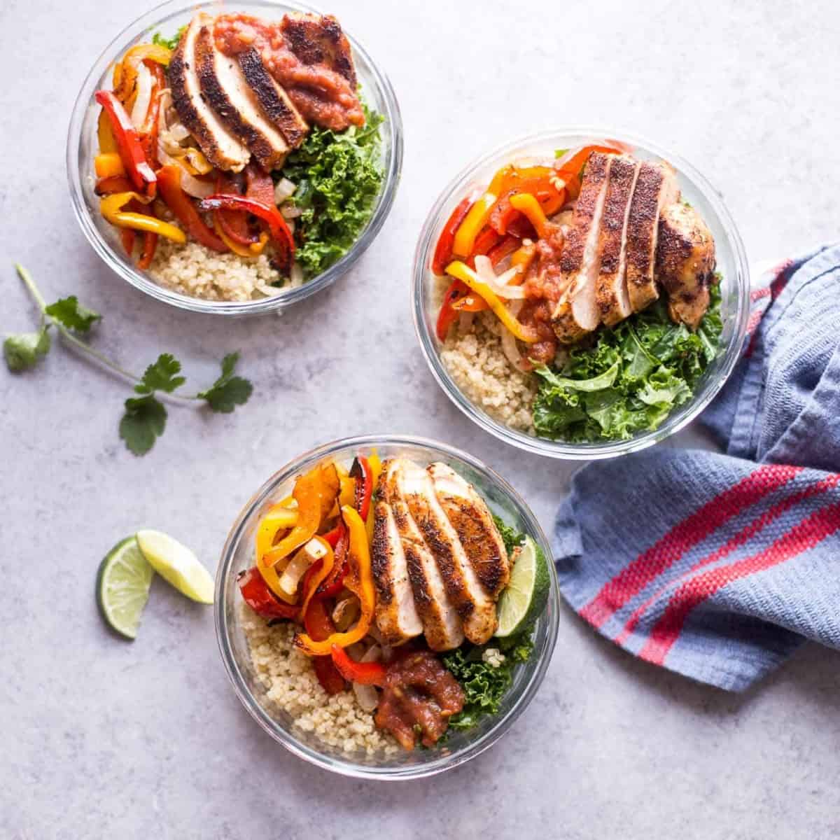 Chicken Fajita Quinoa Bowls