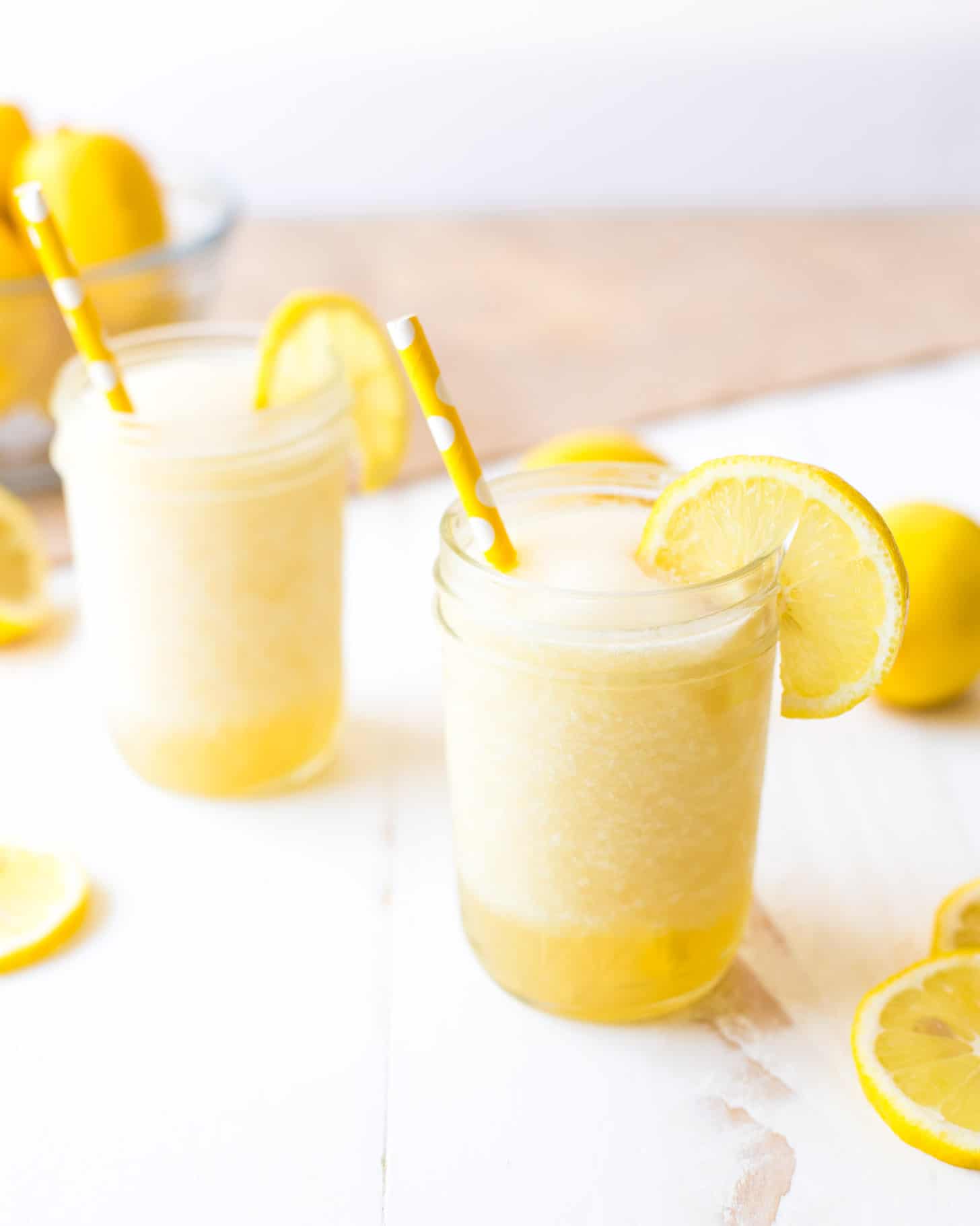 Bourbon Lemonade Slush in mason jars