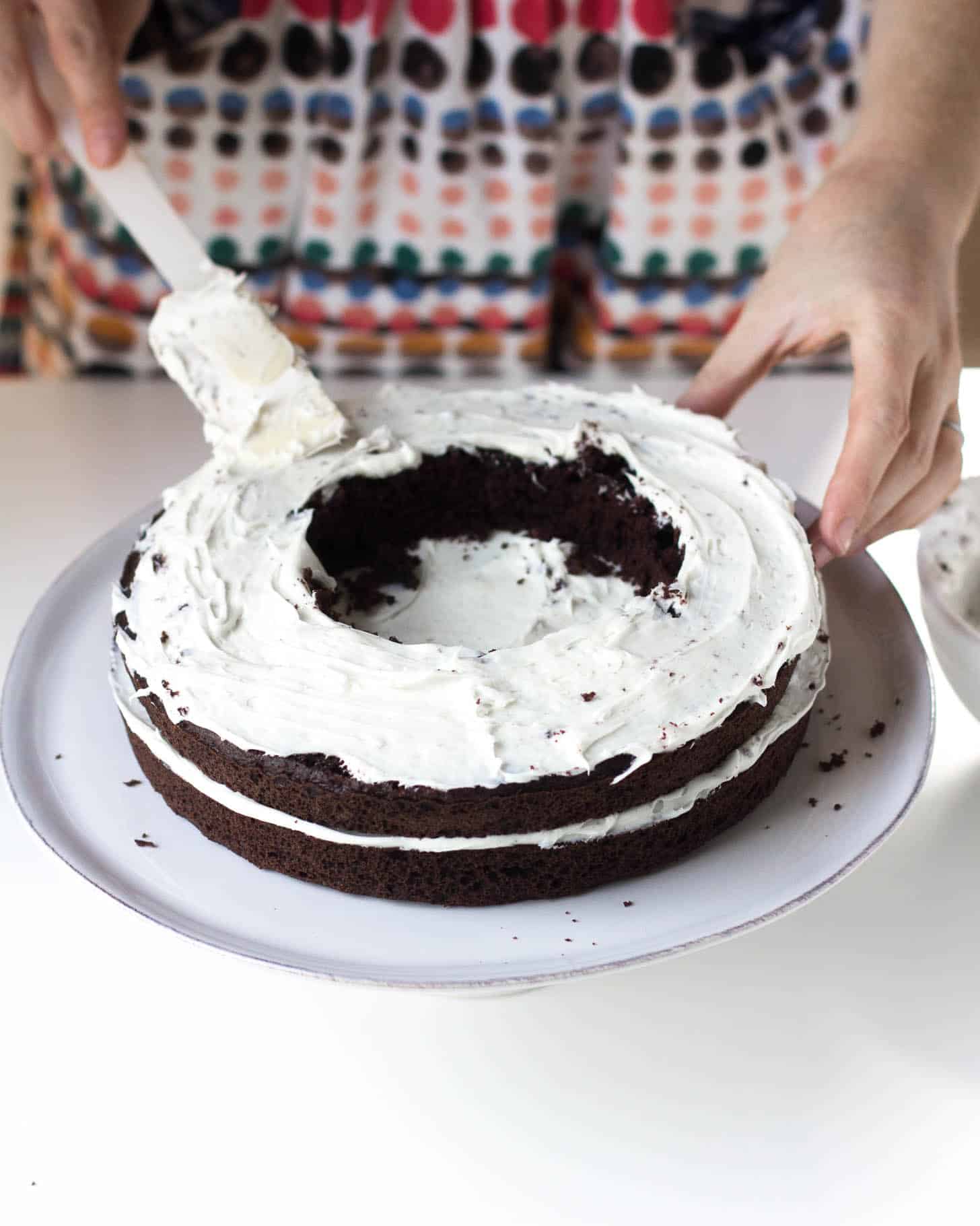 adding layers to a chocolate cake