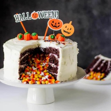 Halloween Pinata Cake