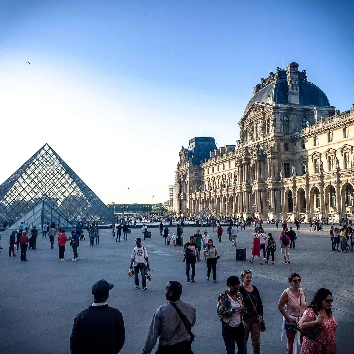 people outside the Louvre