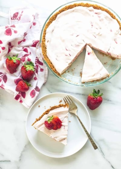 No-Bake Strawberry Cream Pie