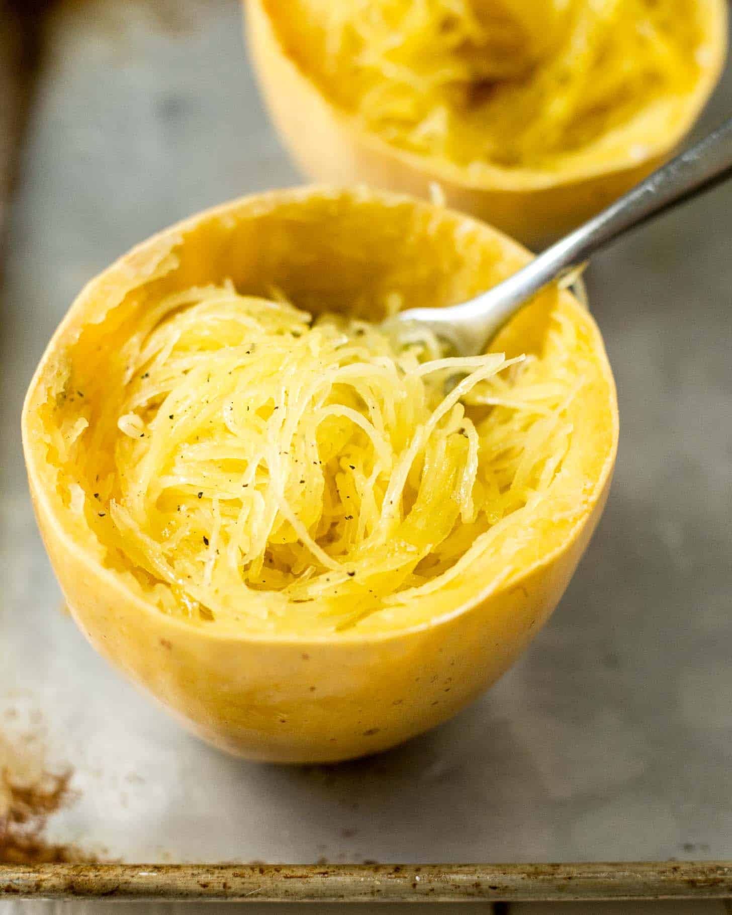 spaghetti squash with a fork