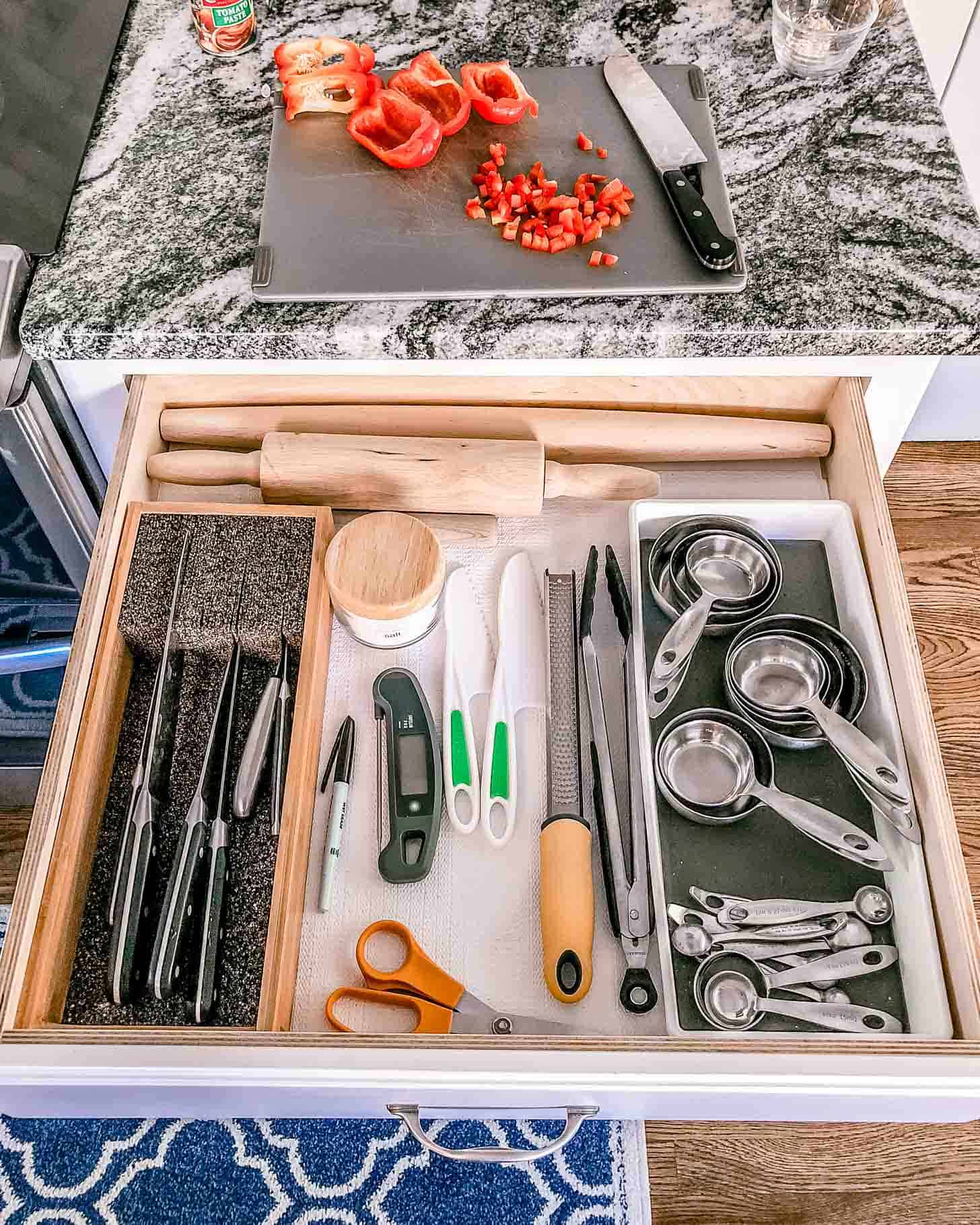 How to Organize a Small Kitchen