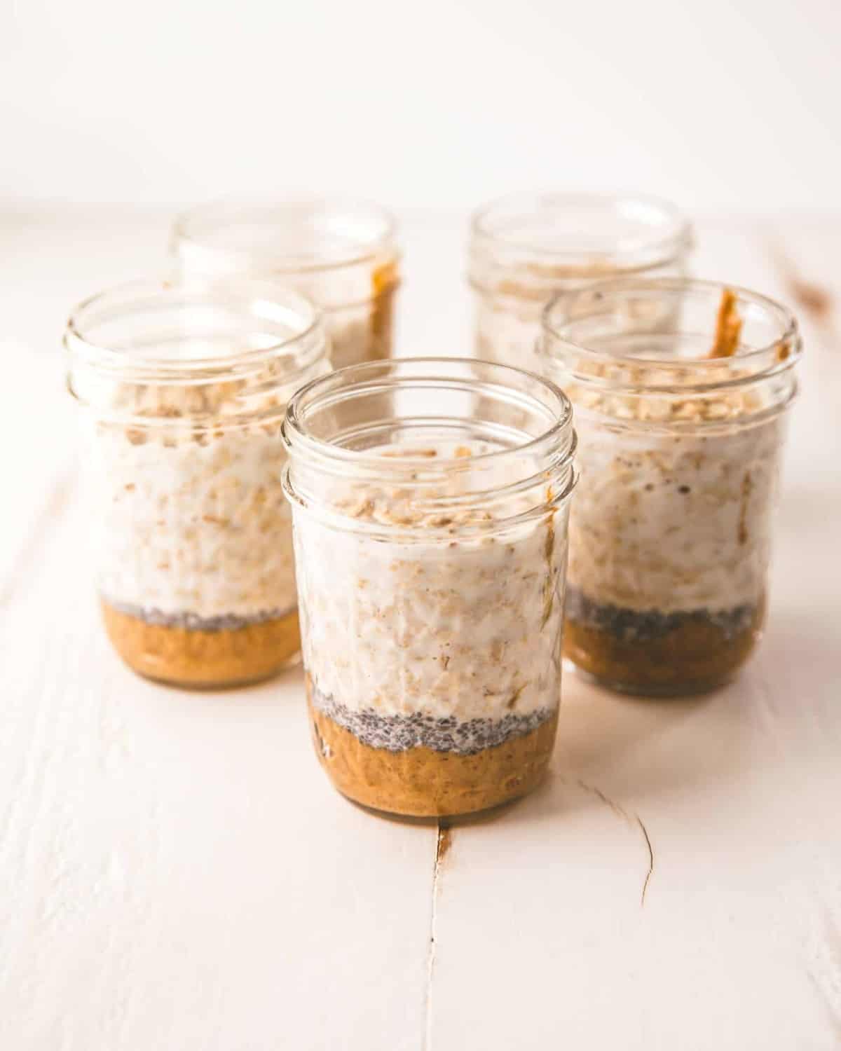 Mason Jar Overnight Oats