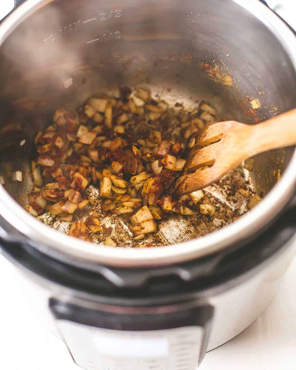 Instant Pot Chickpea Curry