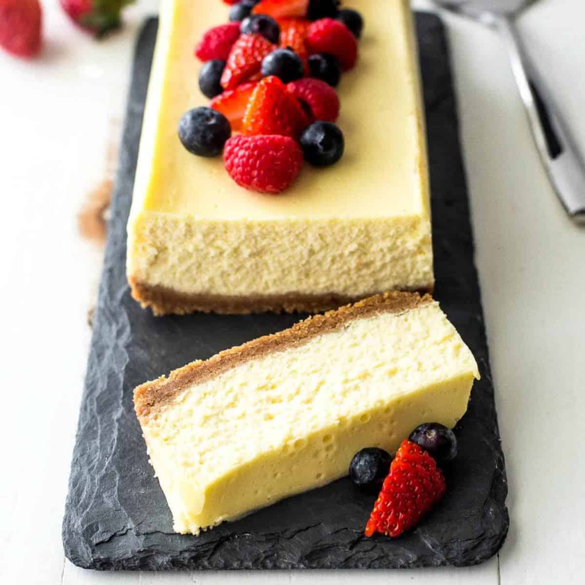 Slow Cooker Classic Cheesecake