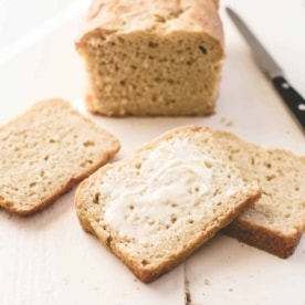 no knead sandwich bread sliced on a white table