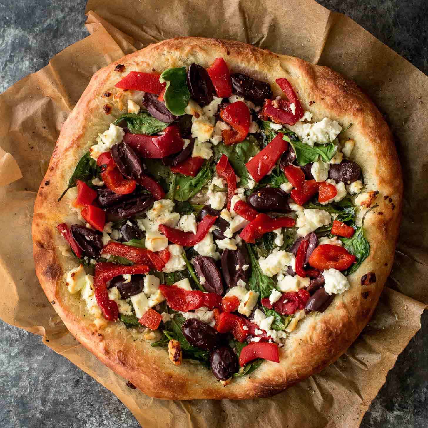 Greek Pizza with Feta, Spinach and Olives | Inquiring Chef