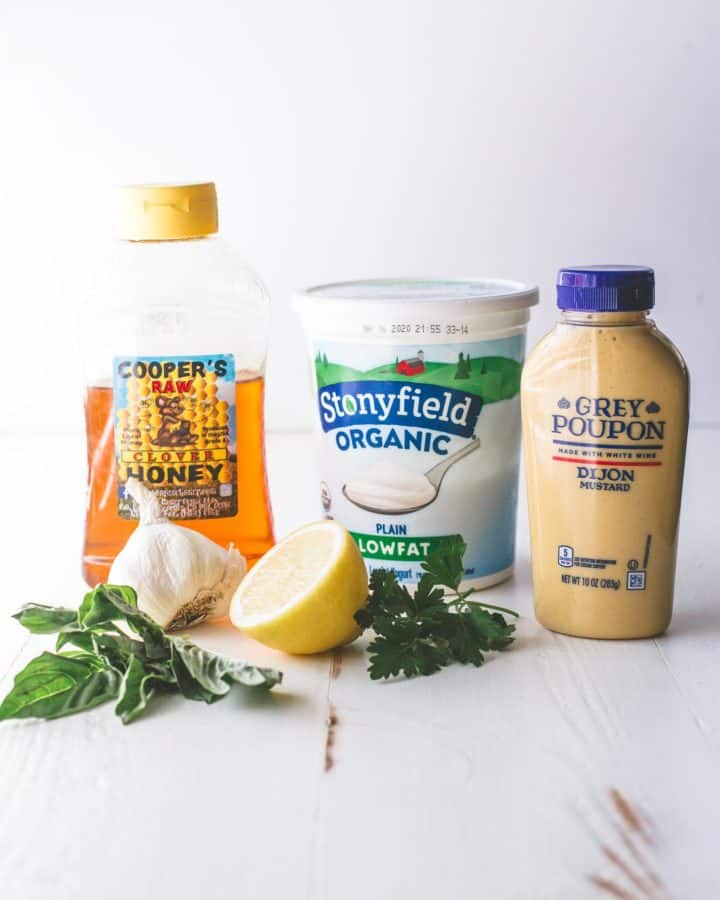 Creamy Herb Yogurt Salad Dressing