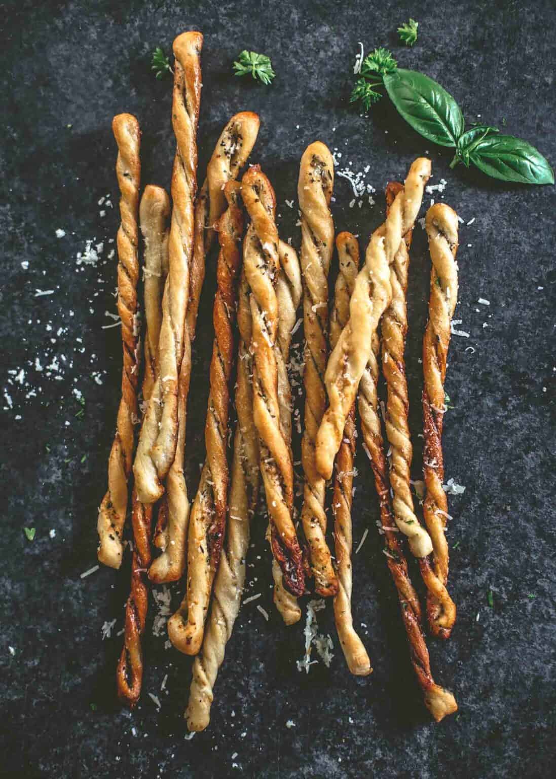 Crispy Baked Breadsticks