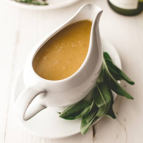 Turkey Gravy with White Wine and Sage