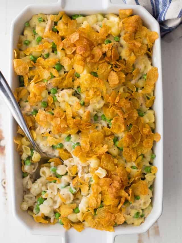 NoMushroom Creamy Tuna Noodle Casserole Inquiring Chef