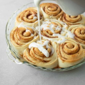 apple butter cinnamon rolls