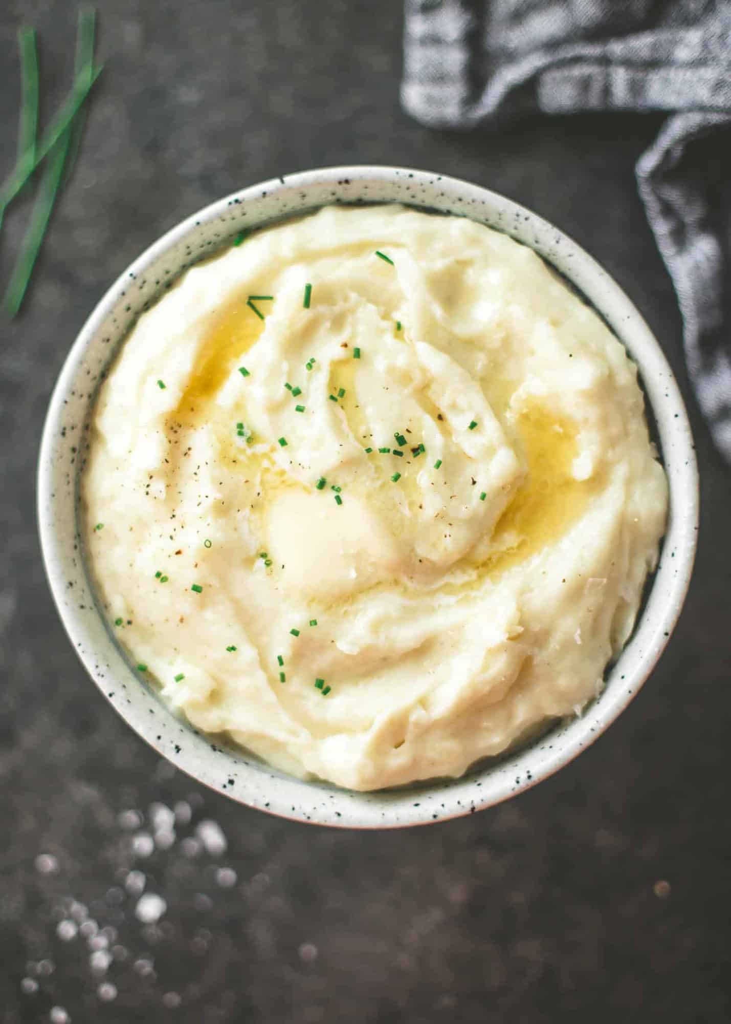 mashed potatoes in a white bowl