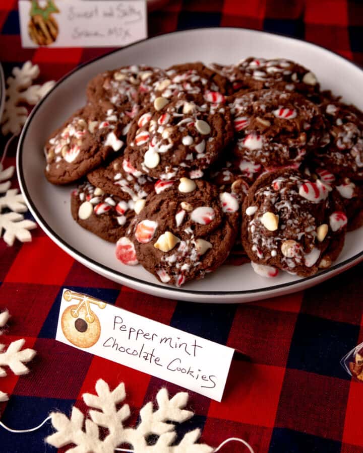 How to Host a Cookie Exchange (with tons of free printables!
