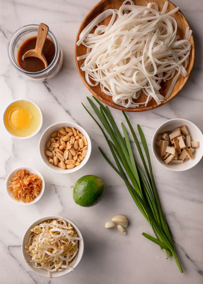 ingredients for making pad thai at home